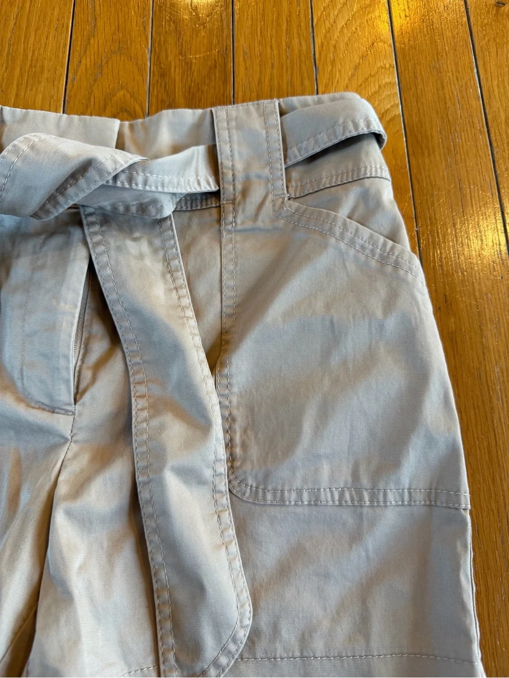 NEW White House Black Market High-Waist Tie-Belt 4" Shorts Womens Sz 2 Tan Beige - Picture 2 of 6